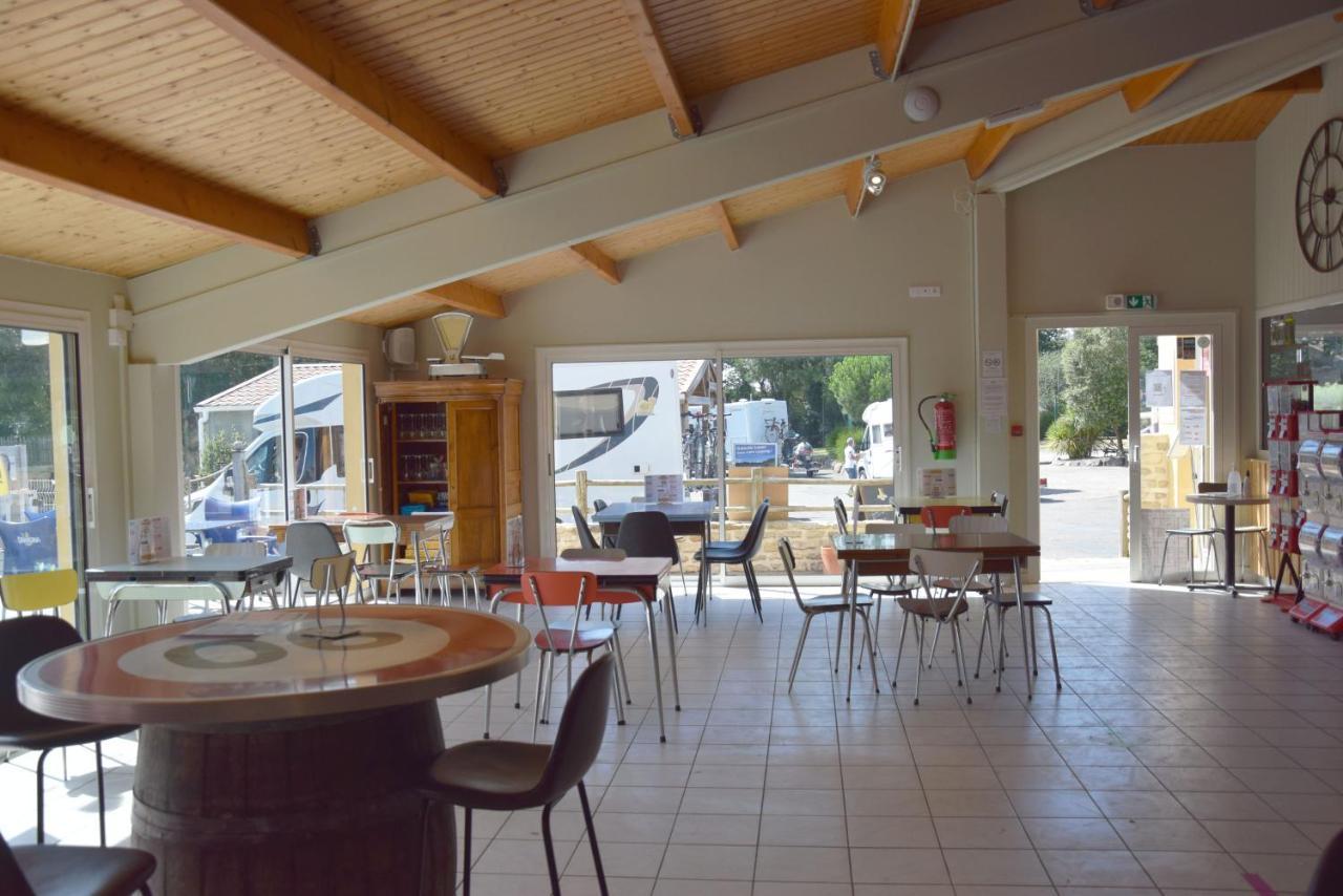 Mobil Home Xxl 4 Chambres - Camping La Trevilliere Bretignolles-sur-Mer Luaran gambar